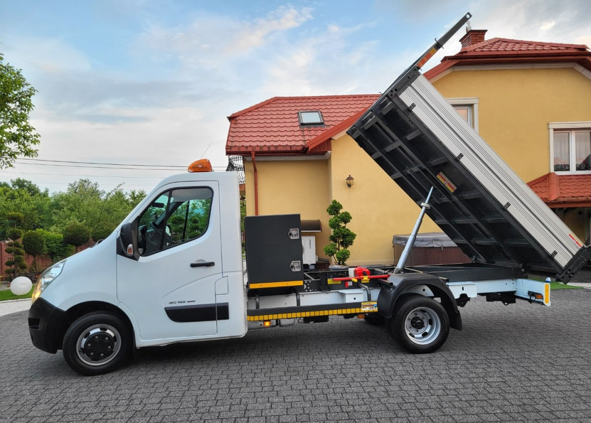 Renault Master Oryginalny Fabryczny Kiper Stan Idealny - Furgoneta basculante: foto 1 Renault Master Oryginalny Fabryczny Kiper Stan Idealny - Furgoneta basculante: foto 1