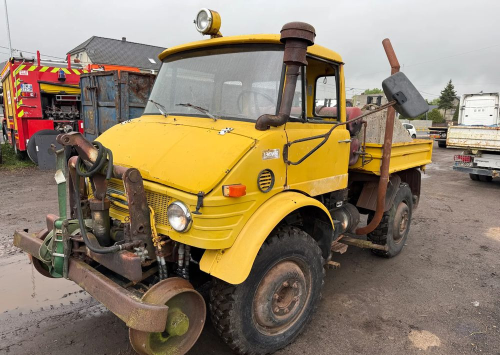 Mercedes-Benz UNIMOG 406B - Camión volquete: foto 1 Mercedes-Benz UNIMOG 406B - Camión volquete: foto 1