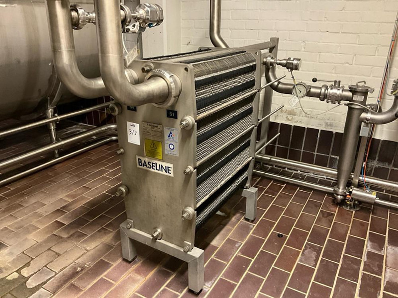 Alfa Romeo Laval M10-MBASE - Maquinaria de alimentación: foto 2 Alfa Romeo Laval M10-MBASE - Maquinaria de alimentación: foto 2