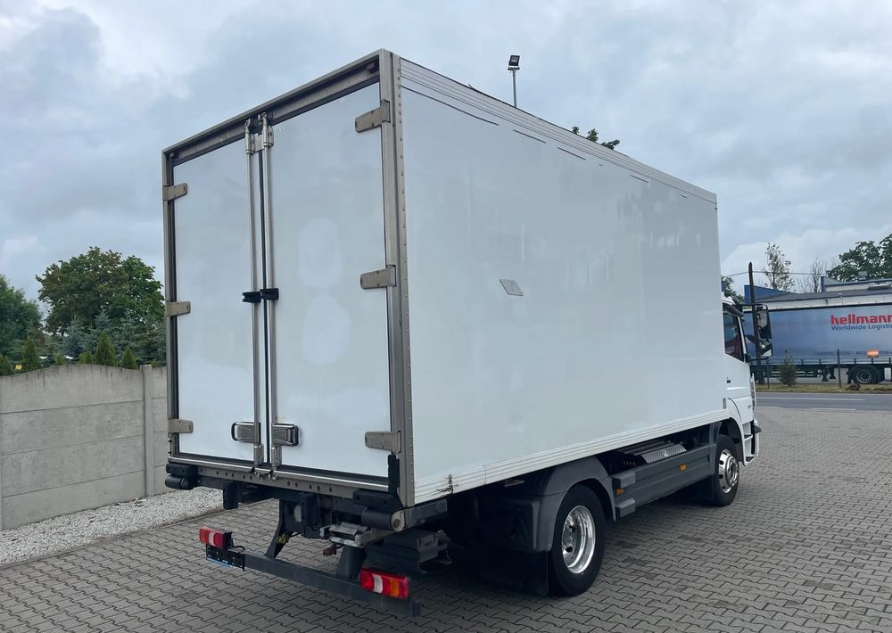 Mercedes-Benz ATEGO 1227 CHŁODNIA HAKOWA / HAKÓWKA - Camión frigorífico: foto 5 Mercedes-Benz ATEGO 1227 CHŁODNIA HAKOWA / HAKÓWKA - Camión frigorífico: foto 5