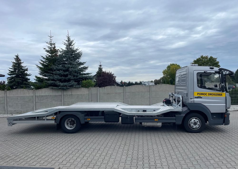 Mercedes-Benz ATEGO 818 Auto Pomoc! - Grua de remolque autos: foto 3 Mercedes-Benz ATEGO 818 Auto Pomoc! - Grua de remolque autos: foto 3