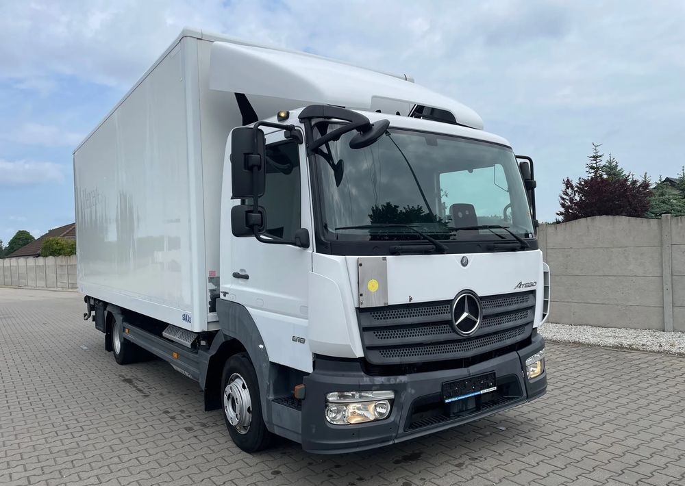 Mercedes-Benz ATEGO 818 klima, pneumatyka! - Camión caja cerrada: foto 3 Mercedes-Benz ATEGO 818 klima, pneumatyka! - Camión caja cerrada: foto 3