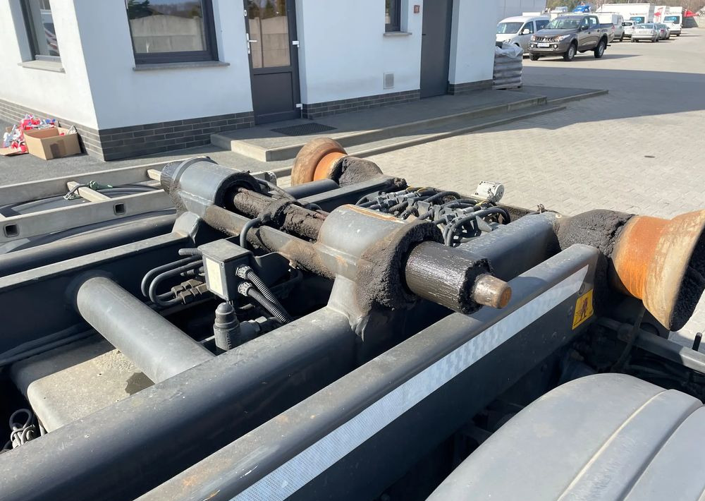 Camión multibasculante Scania R410 Hakowiec MEILLER RK20 65: foto 10 Camión multibasculante Scania R410 Hakowiec MEILLER RK20 65: foto 10