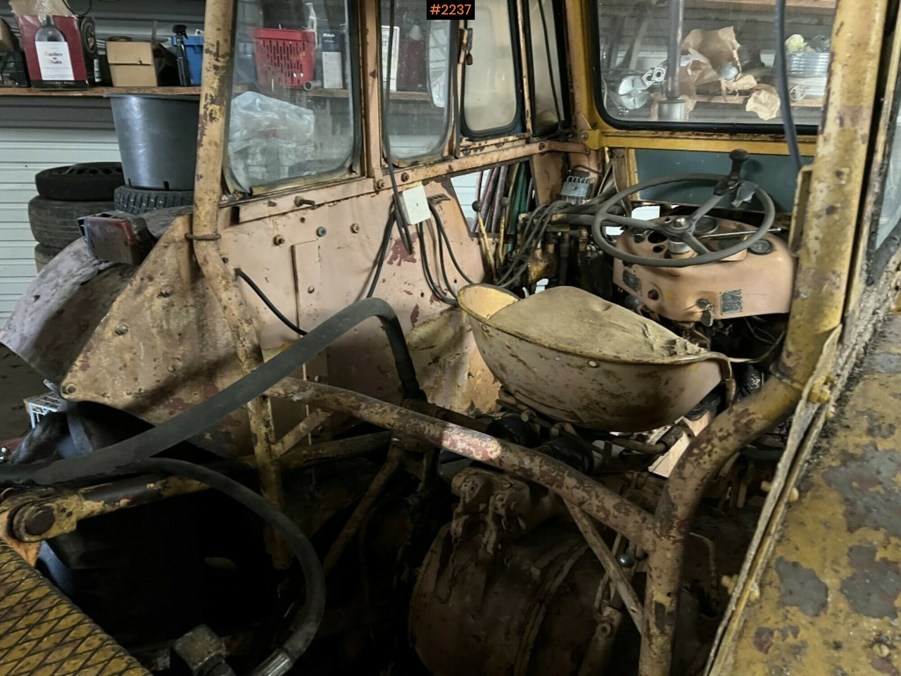 Backhoe loader- MASSEY-FERGUSON 203 - Retroexcavadora: foto 5 Backhoe loader- MASSEY-FERGUSON 203 - Retroexcavadora: foto 5