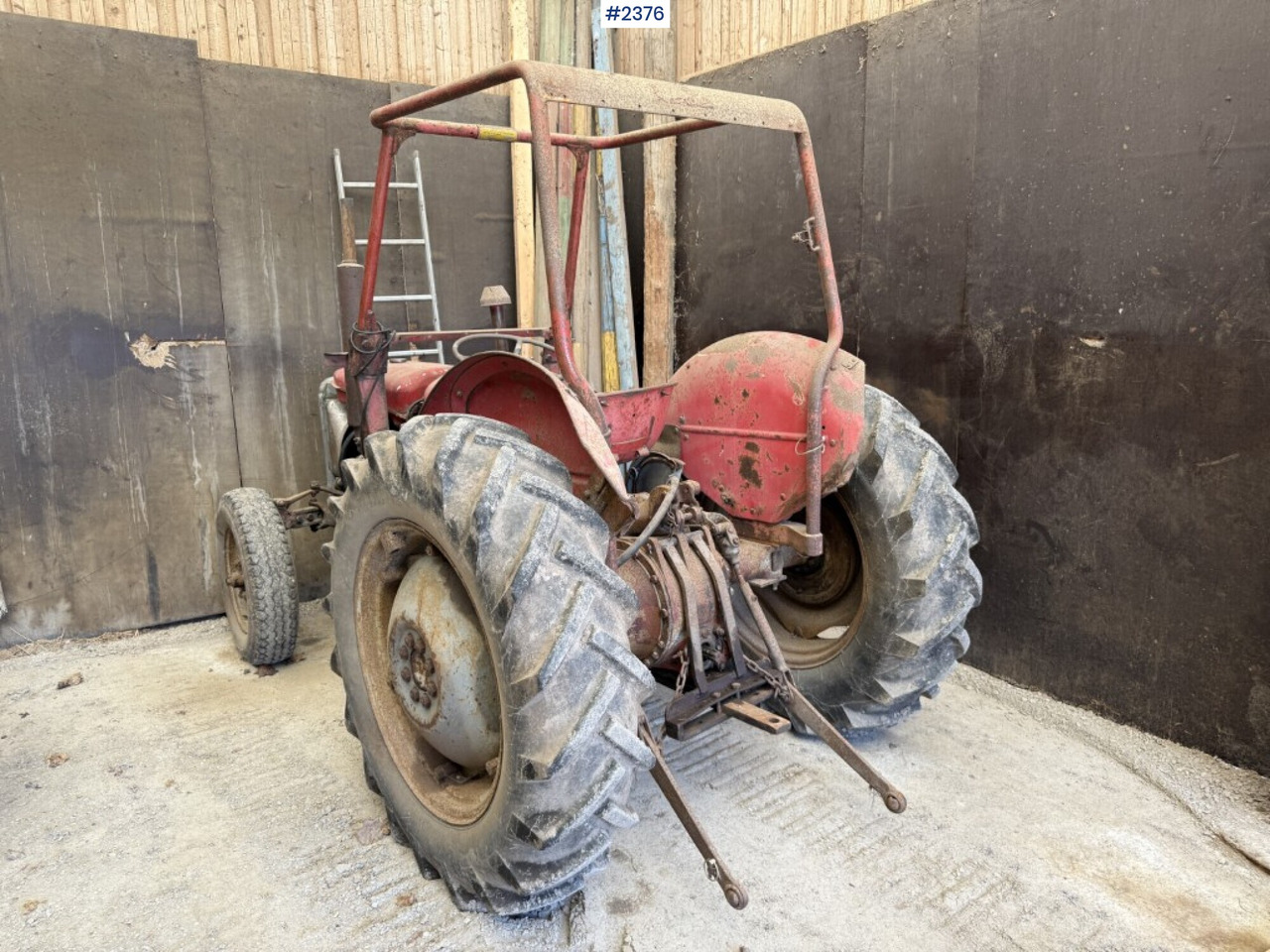 Massey Ferguson Special 35X - Tractor: foto 3 Massey Ferguson Special 35X - Tractor: foto 3