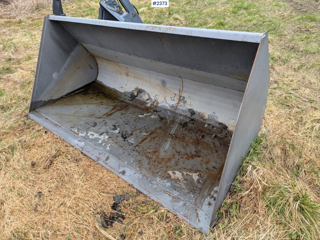 Universal bucket Norje Euro mount (unused) - Cazo cargador para Maquinaria de construcción: foto 4 Universal bucket Norje Euro mount (unused) - Cazo cargador para Maquinaria de construcción: foto 4