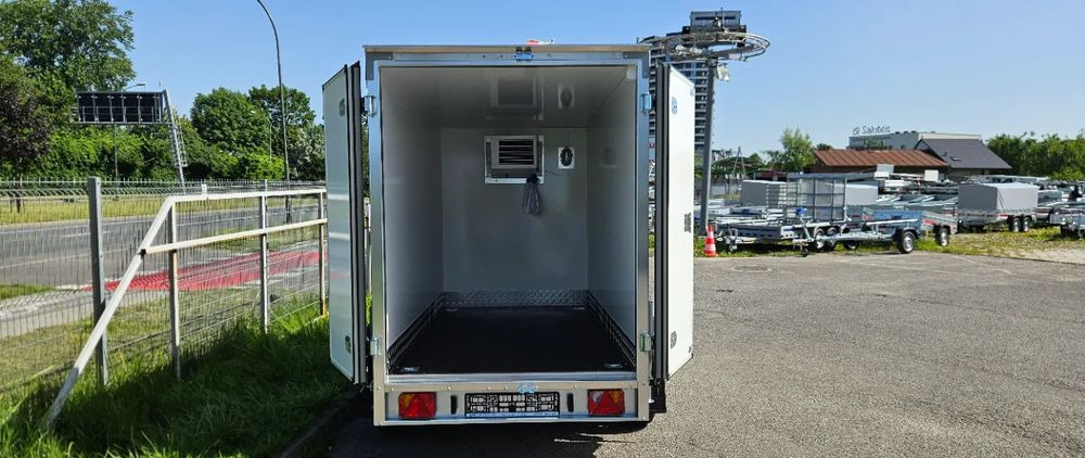 TEMARED COOLER 3015/2 C 2,7T - Semirremolque frigorífico: foto 5 TEMARED COOLER 3015/2 C 2,7T - Semirremolque frigorífico: foto 5