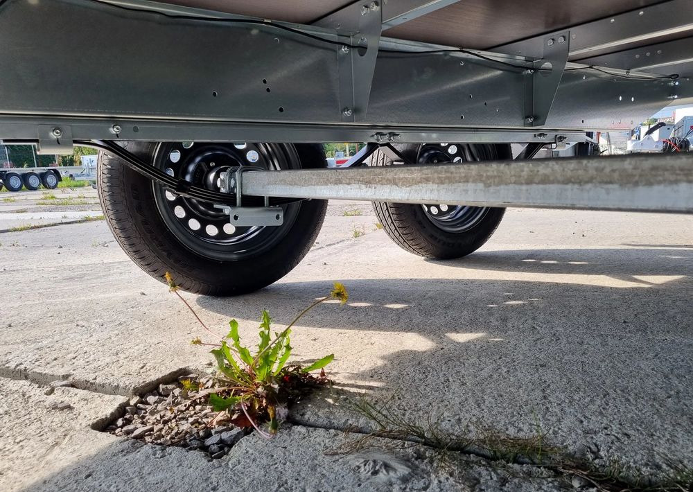 Remolque de coche nuevo TEMARED TRANSPORTER 3015/2 R: foto 9 Remolque de coche nuevo TEMARED TRANSPORTER 3015/2 R: foto 9