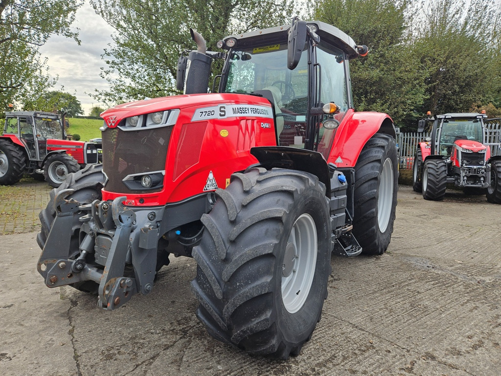 2020 MF 7720S, 4056 Hours - Tractor: foto 2 2020 MF 7720S, 4056 Hours - Tractor: foto 2