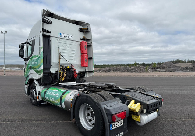 Iveco Stralis 440 4x2 LNG / LBG - Cabeza tractora: foto 3 Iveco Stralis 440 4x2 LNG / LBG - Cabeza tractora: foto 3