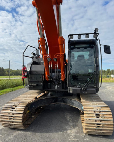 Excavadora de cadenas HitachiZX225USLC-7 + Engcon: foto 10 Excavadora de cadenas HitachiZX225USLC-7 + Engcon: foto 10