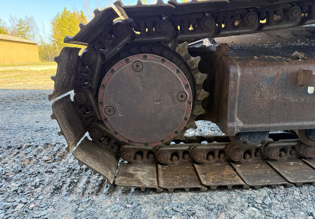 Excavadora de cadenas New HollandE235SR: foto 12 Excavadora de cadenas New HollandE235SR: foto 12