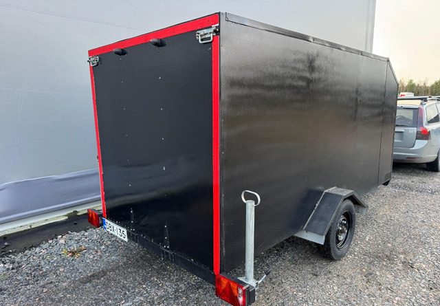 Umpiperäkärry - Remolque de coche: foto 5 Umpiperäkärry - Remolque de coche: foto 5