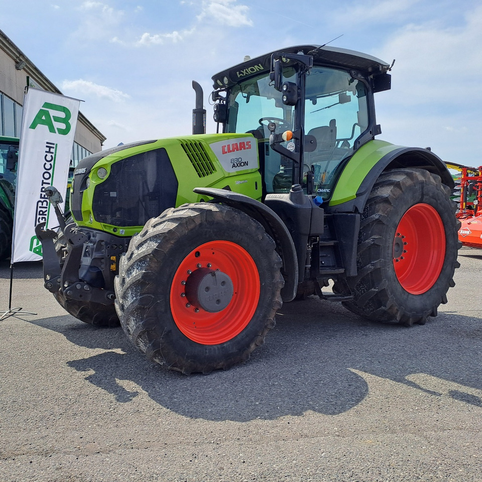 CLAAS 830 AXION - Tractor: foto 1 CLAAS 830 AXION - Tractor: foto 1