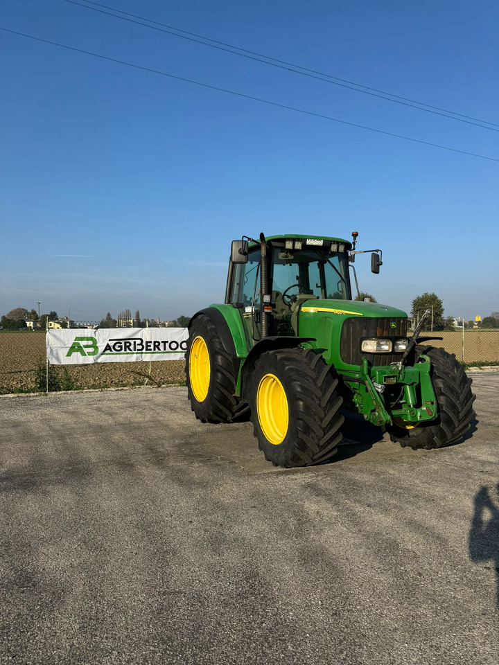 JOHN DEERE 6420 S - Tractor: foto 4 JOHN DEERE 6420 S - Tractor: foto 4