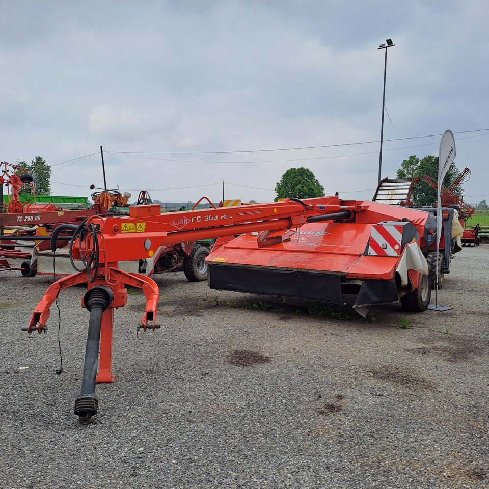 KUHN FC 303 RGC - Segadora: foto 1 KUHN FC 303 RGC - Segadora: foto 1