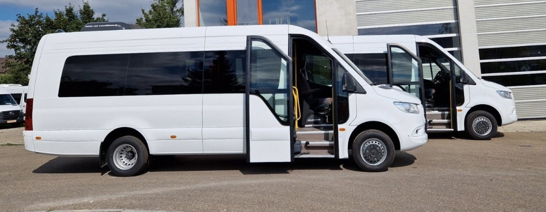 Mercedes Benz Sprinter 517 CDI - Minibús, Furgoneta de pasajeros: foto 2 Mercedes Benz Sprinter 517 CDI - Minibús, Furgoneta de pasajeros: foto 2