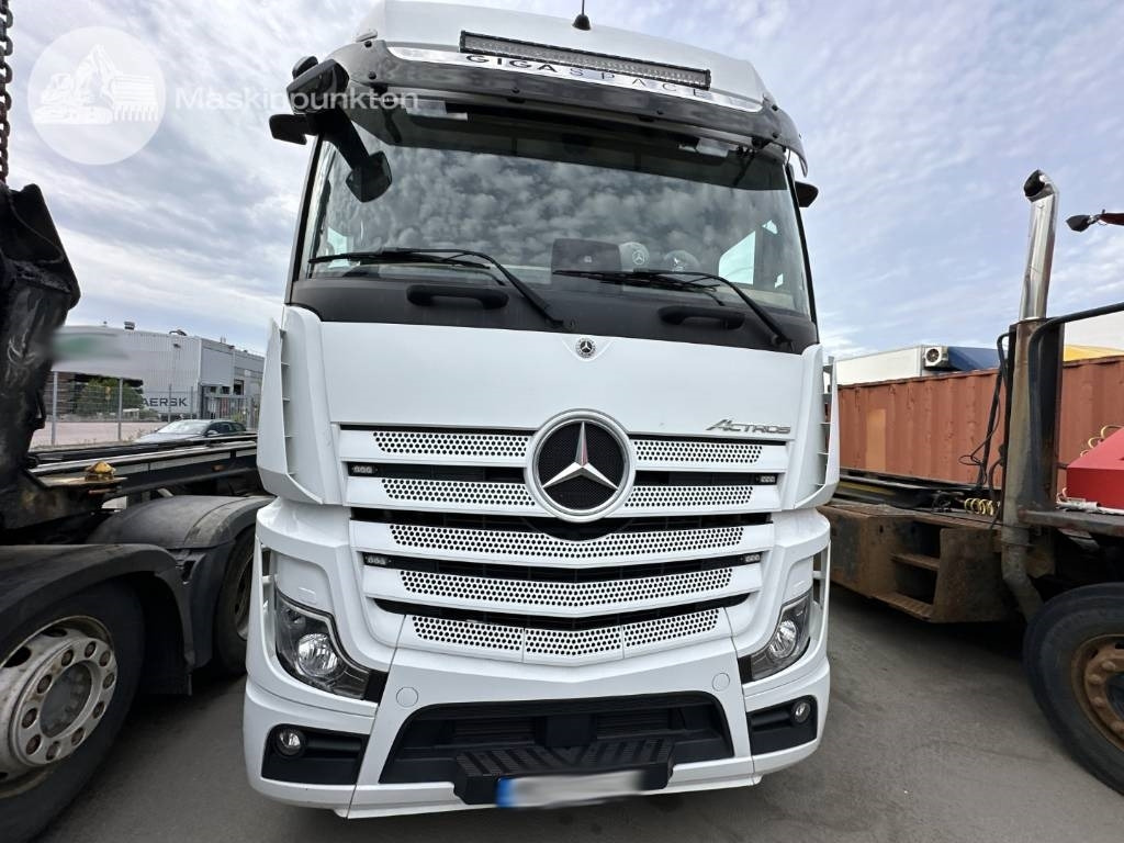 Mercedes-Benz Actros 2746 Puscher - Cabeza tractora: foto 5 Mercedes-Benz Actros 2746 Puscher - Cabeza tractora: foto 5