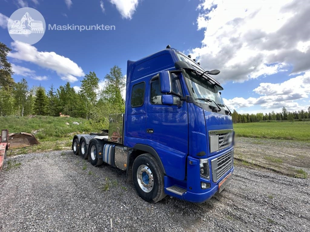 Volvo FH 16 700 - Cabeza tractora: foto 3 Volvo FH 16 700 - Cabeza tractora: foto 3
