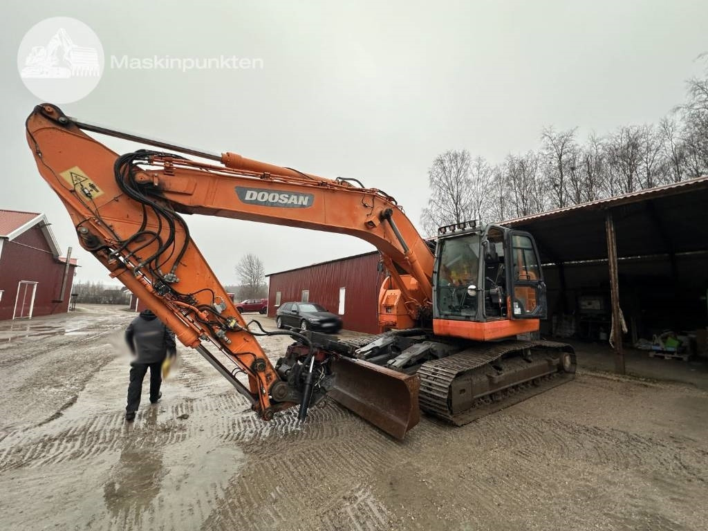 Doosan DX 235 LCR - Excavadora de cadenas: foto 3 Doosan DX 235 LCR - Excavadora de cadenas: foto 3