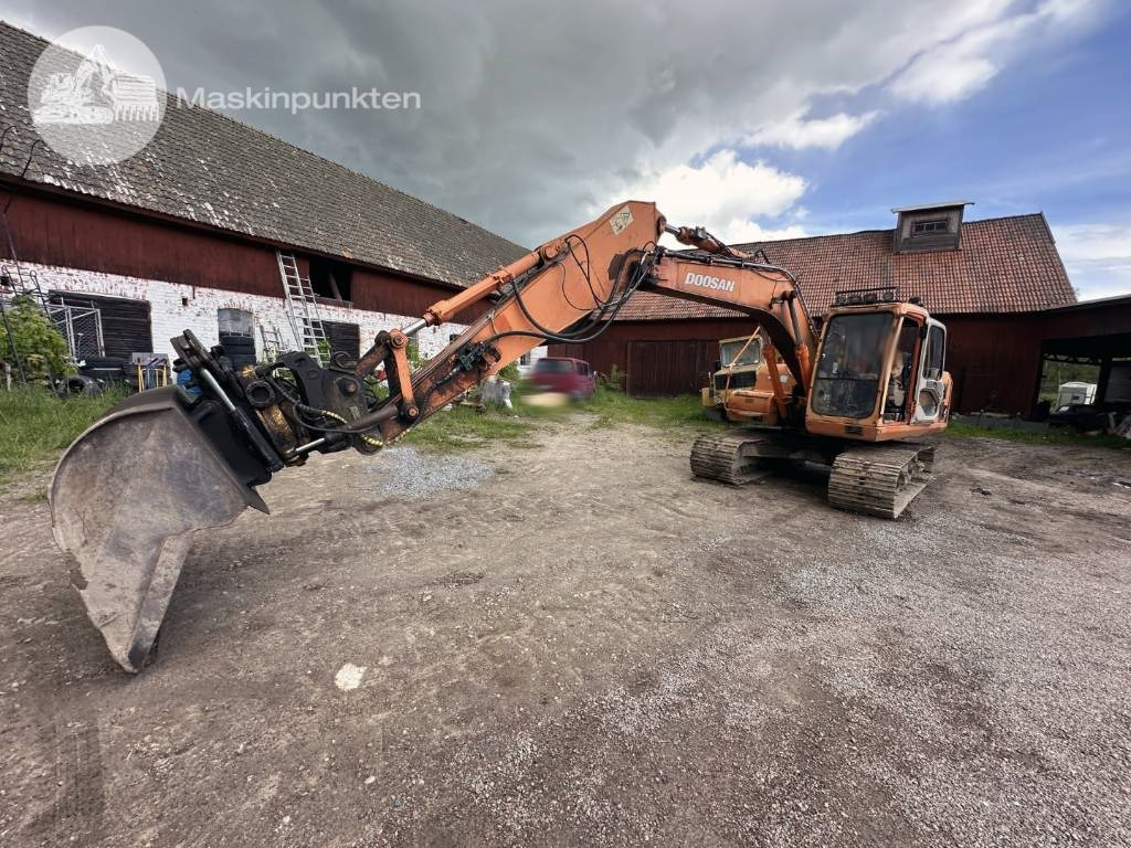 Doosan Solar 140 LC V - Excavadora de cadenas: foto 3 Doosan Solar 140 LC V - Excavadora de cadenas: foto 3