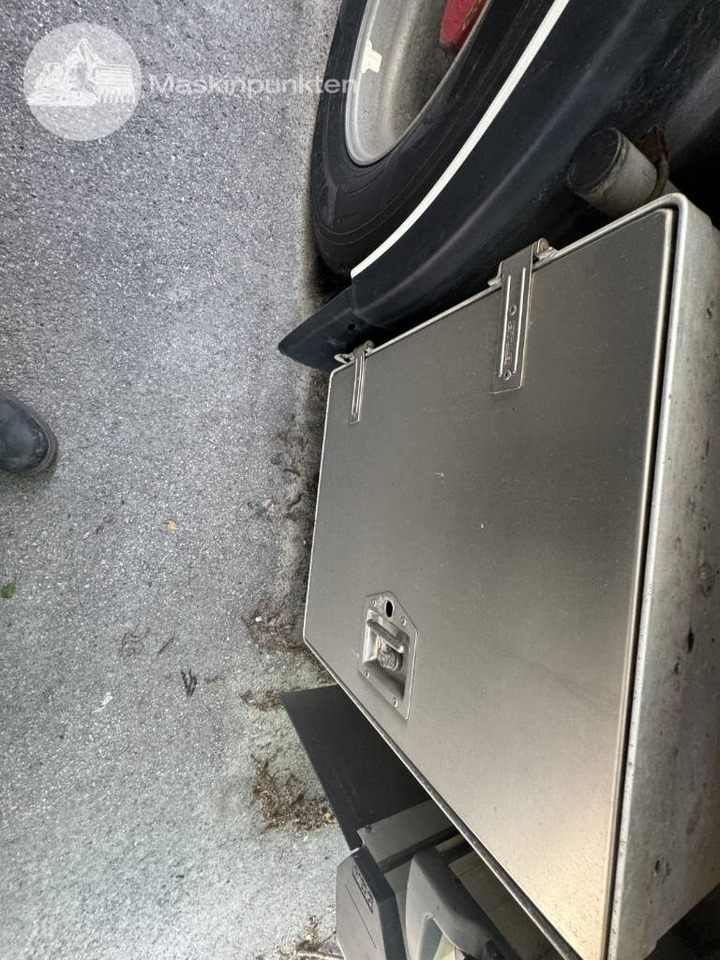 Remolque caja cerrada Ekeri L5: foto 20 Remolque caja cerrada Ekeri L5: foto 20