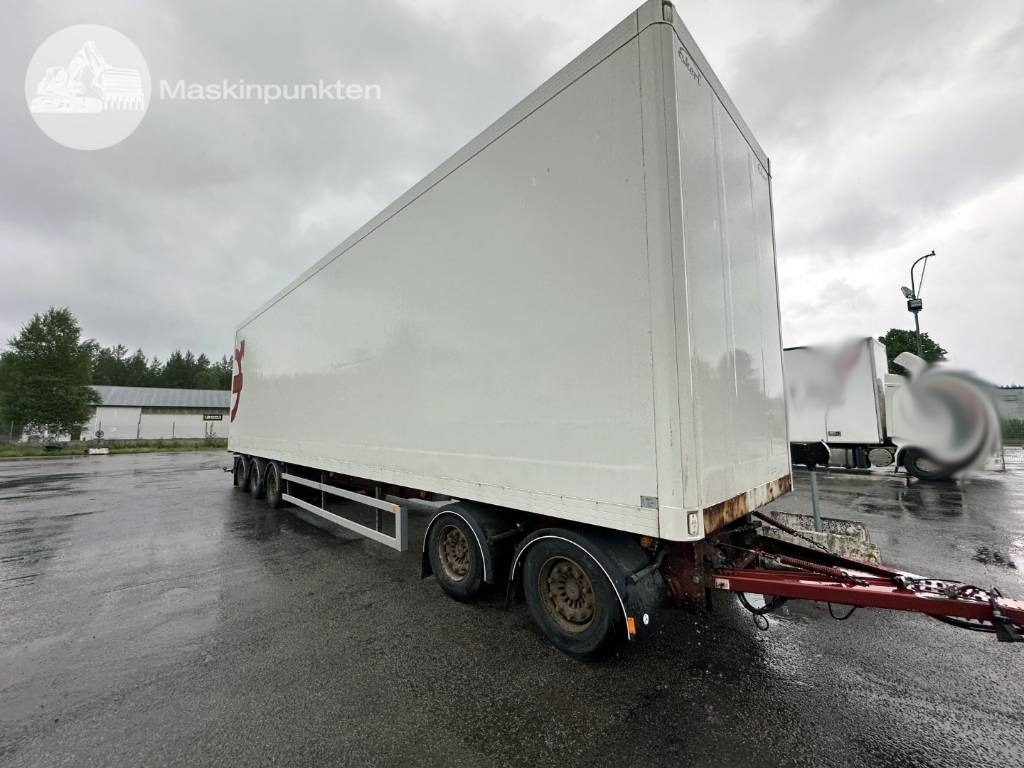 Ekeri S9-D - Remolque caja cerrada: foto 3 Ekeri S9-D - Remolque caja cerrada: foto 3