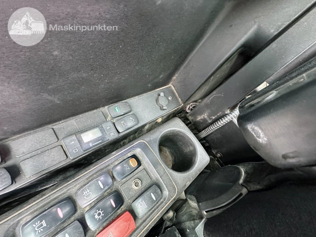 Excavadora de ruedas JCB JS 145 W: foto 27