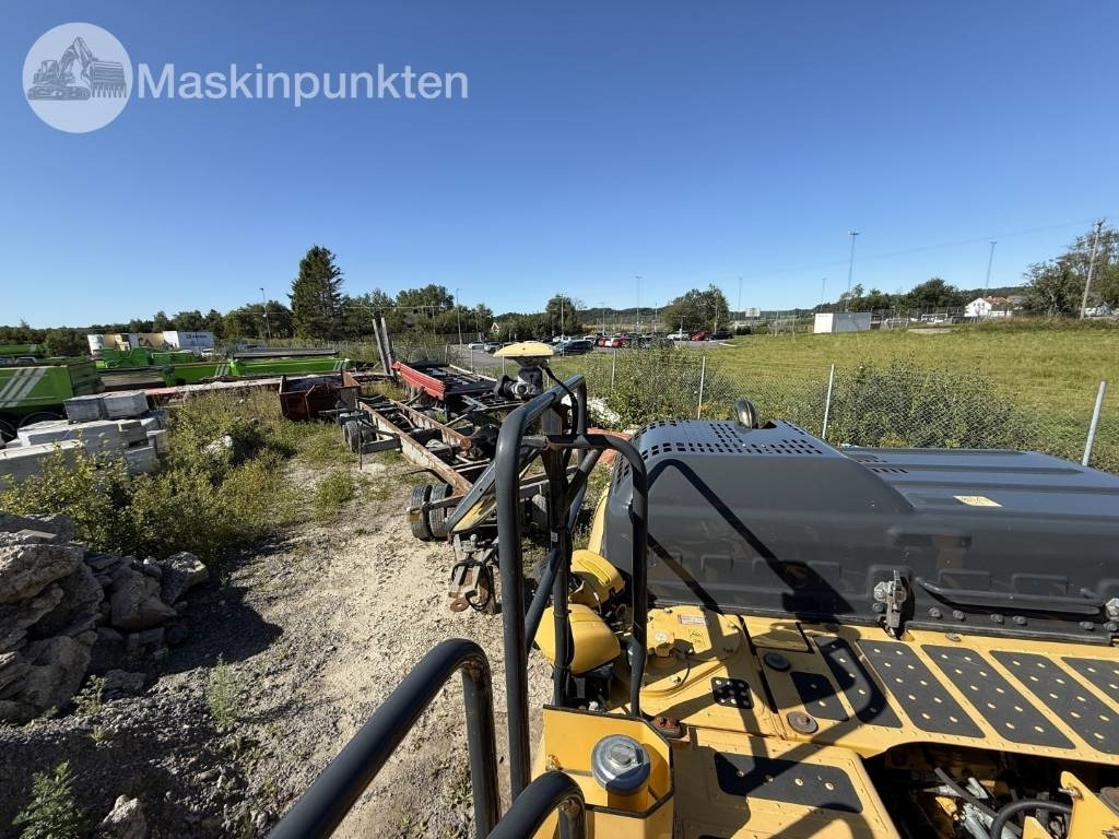 Excavadora de cadenas Komatsu PC 210 LC-11: foto 46 Excavadora de cadenas Komatsu PC 210 LC-11: foto 46