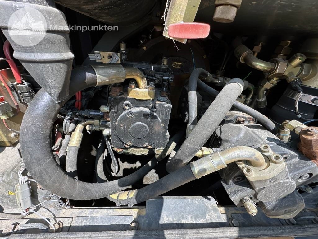 Cargadora de ruedas Liebherr L 544: foto 32