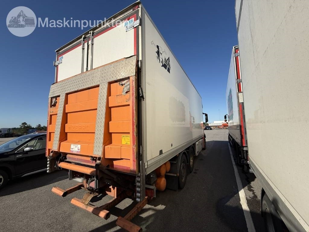 Mercedes-Benz Actros 2551  - Camión frigorífico: foto 4 Mercedes-Benz Actros 2551  - Camión frigorífico: foto 4