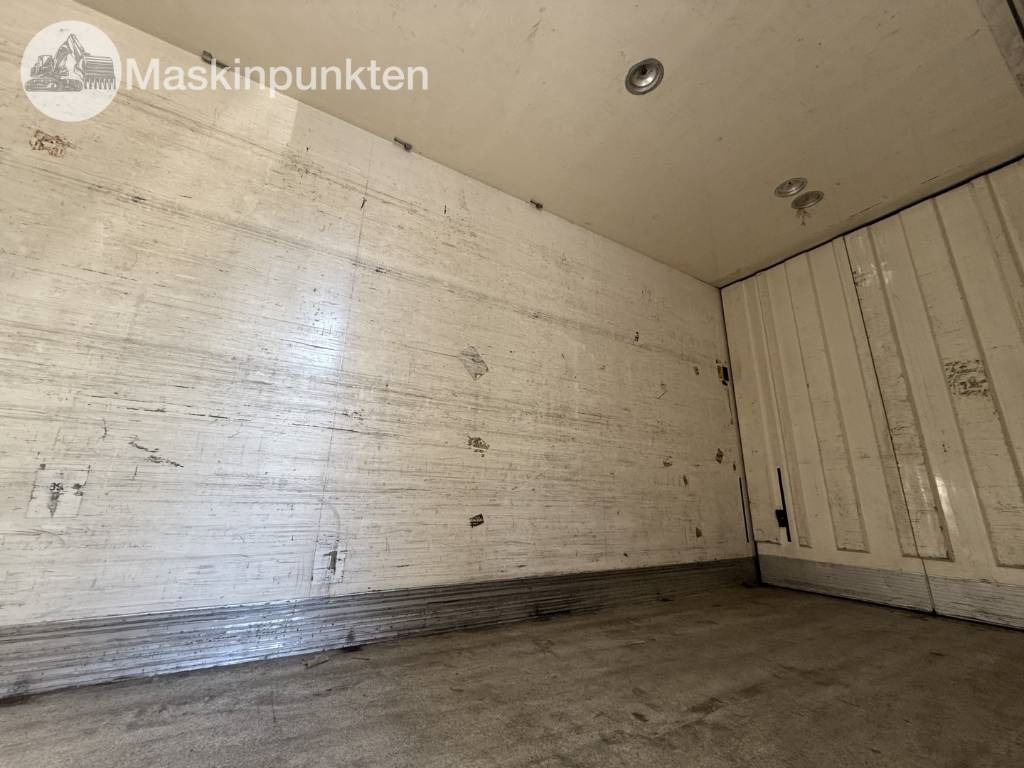 Camión frigorífico Scania R 620: foto 47