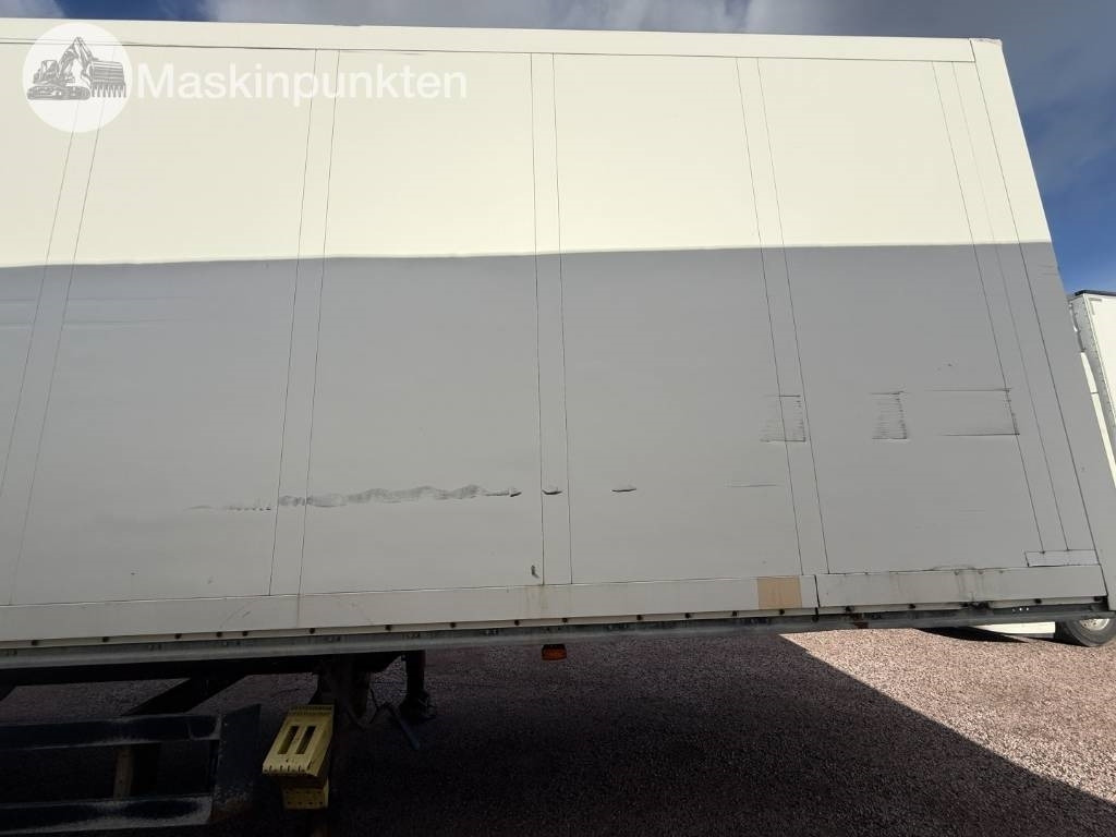 Semirremolque caja cerrada Schmitz SKO 24: foto 28