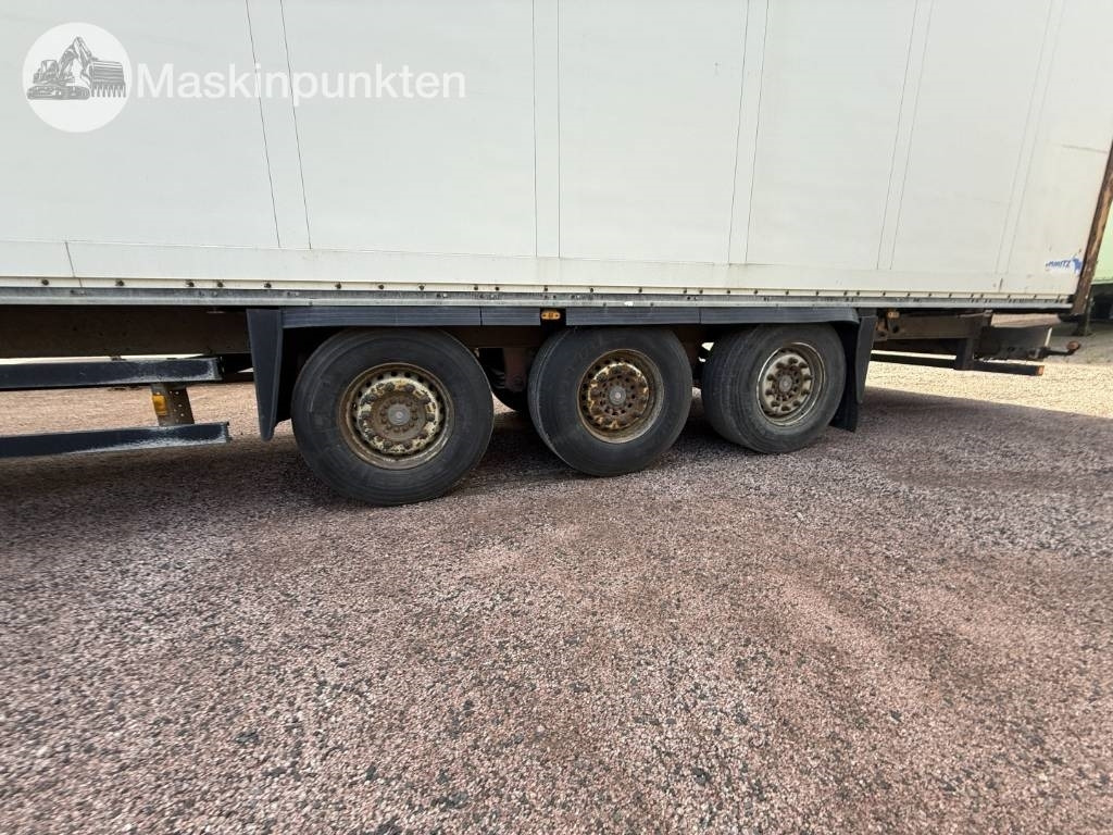 Semirremolque caja cerrada Schmitz SKO 24: foto 11