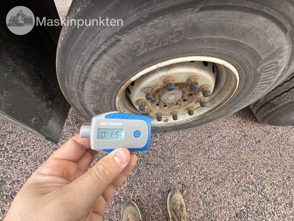 Semirremolque caja cerrada Schmitz SKO 24: foto 36