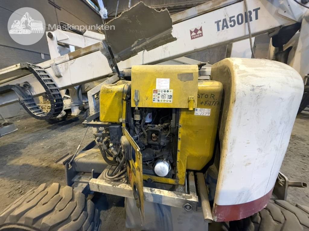 Plataforma articulada Terex TA 50 RT: foto 21
