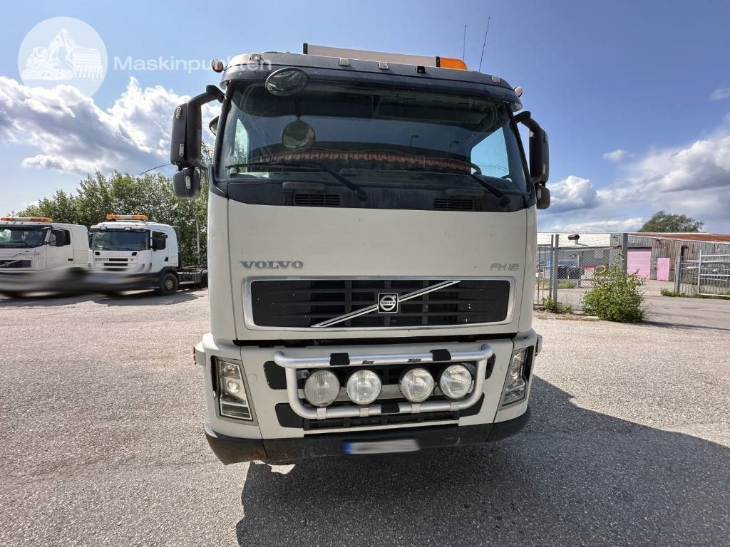 Volvo FH 12 460 CAMELEONT - Camión portacontenedore/ Intercambiable: foto 2 Volvo FH 12 460 CAMELEONT - Camión portacontenedore/ Intercambiable: foto 2