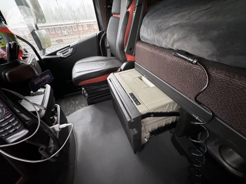 Camión volquete Volvo FH 16 750: foto 44 Camión volquete Volvo FH 16 750: foto 44