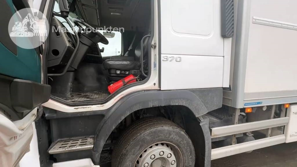 Camión frigorífico Volvo FM 370: foto 34
