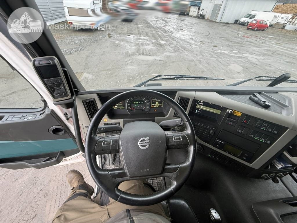 Camión frigorífico Volvo FM 370: foto 18