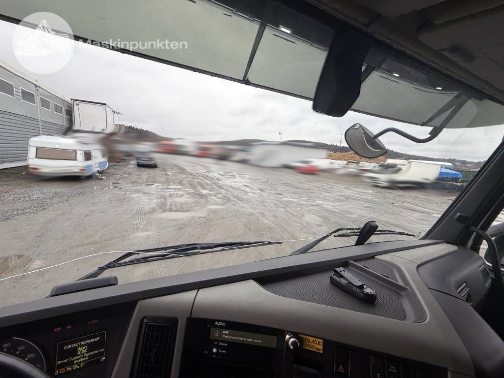 Camión frigorífico Volvo FM 370: foto 33