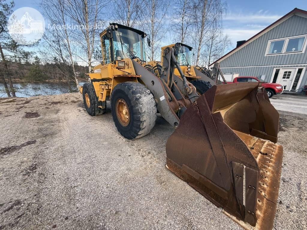 Volvo L 120 C - Cargadora de ruedas: foto 2 Volvo L 120 C - Cargadora de ruedas: foto 2