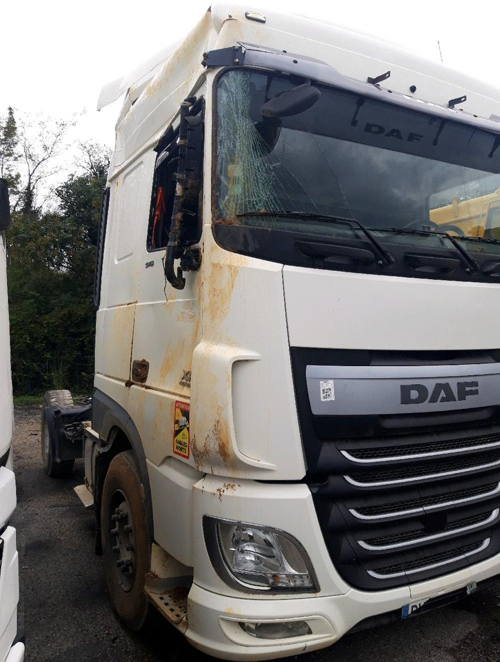 DAF XF510 - Cabeza tractora: foto 1 DAF XF510 - Cabeza tractora: foto 1