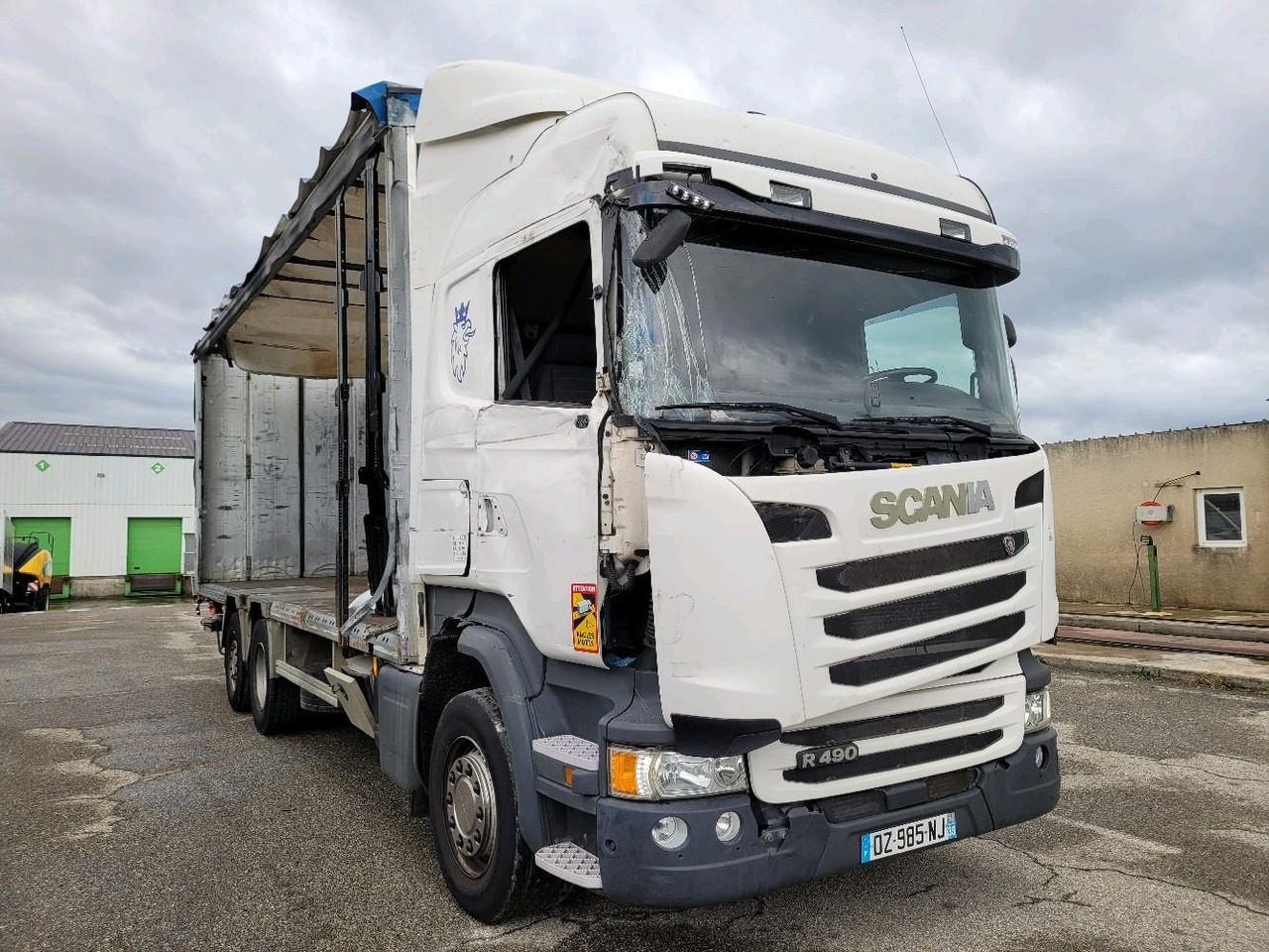 SCANIA R490 - Camión lona: foto 1 SCANIA R490 - Camión lona: foto 1
