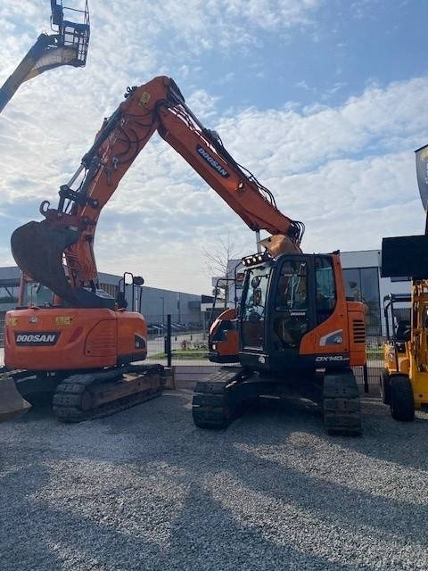 Excavadora de cadenas Doosan DX140 LCR-5: foto 46