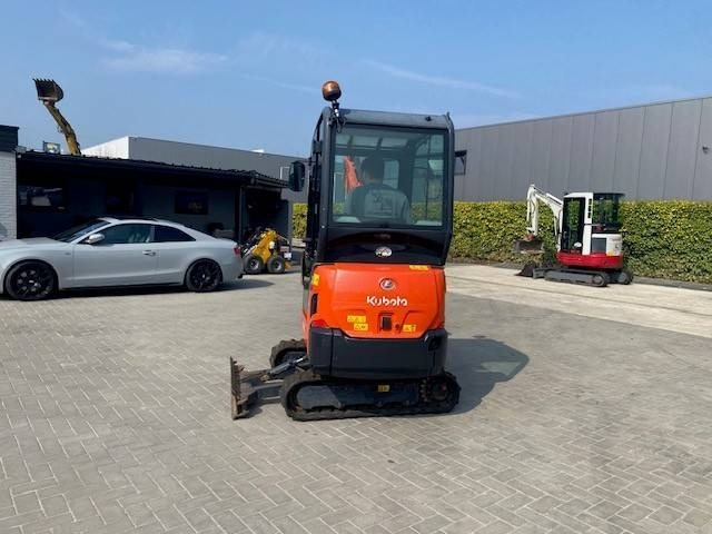 Kubota KX 016-4 - Miniexcavadora: foto 2 Kubota KX 016-4 - Miniexcavadora: foto 2