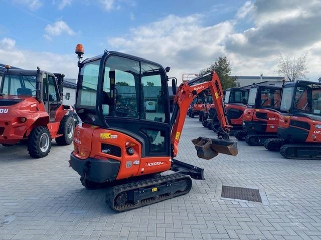 Kubota KX 019-4  - Miniexcavadora: foto 2 Kubota KX 019-4  - Miniexcavadora: foto 2