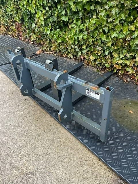 Cargadora de ruedas Kubota R 090: foto 35
