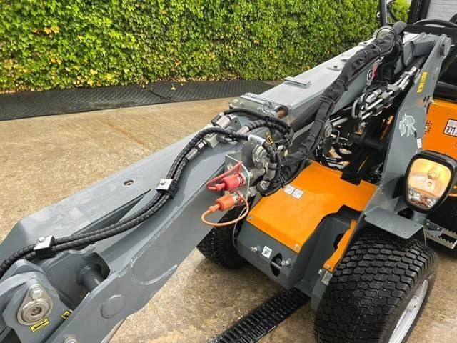 Cargadora de ruedas Kubota R 090: foto 28