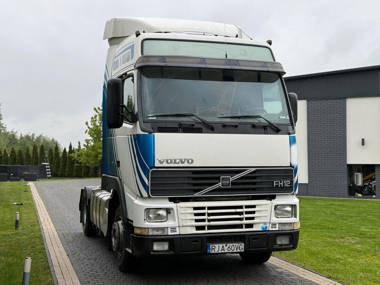 Volvo FH 460 XL - Cabeza tractora: foto 2 Volvo FH 460 XL - Cabeza tractora: foto 2